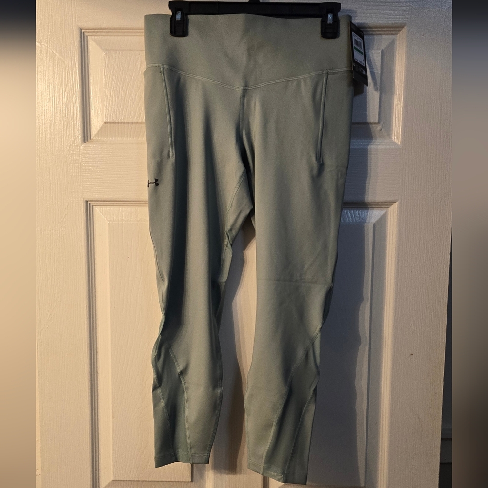 Under Armour Women’s Vanish Elite Vent Ankle Compression Leggings in Sage Green